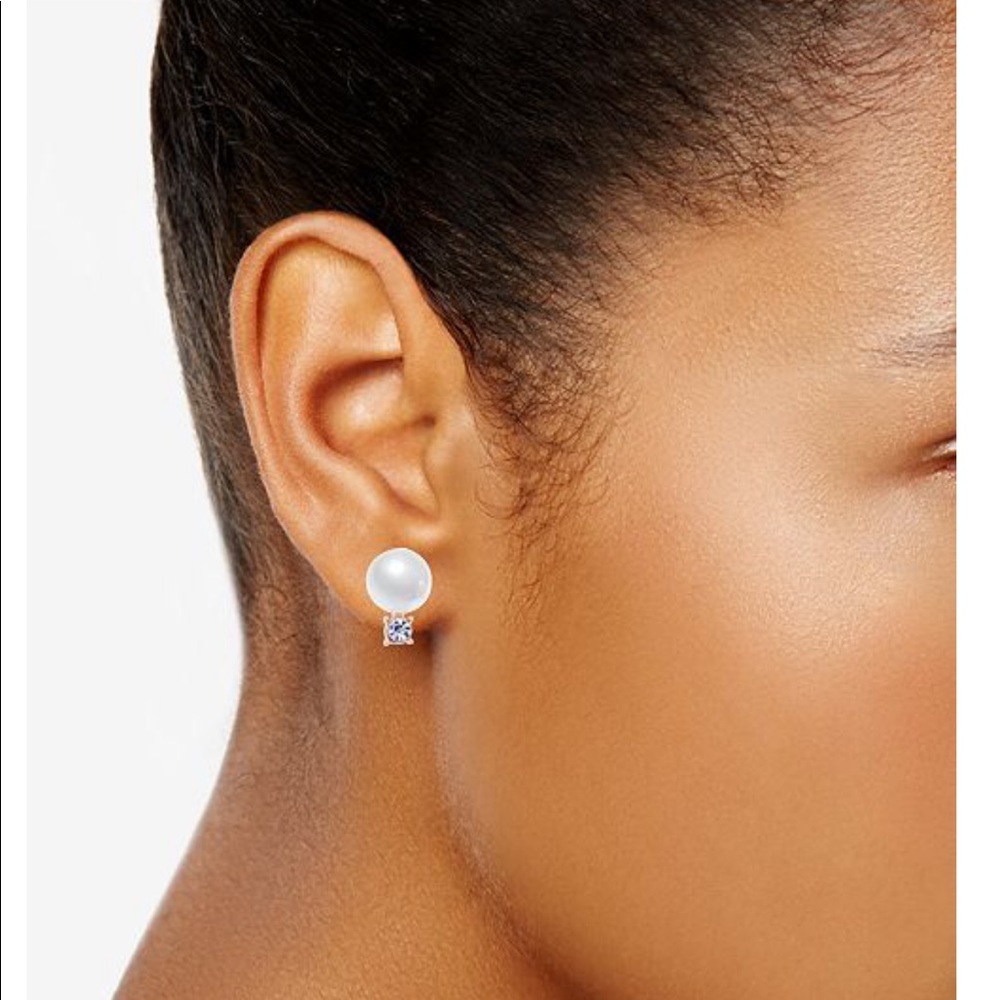 NEW Charter Club pearl & crystal stud earrings